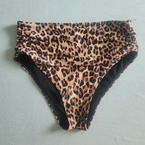 Bikini Bottoms ~ Leopard Print ~ Sz Lg